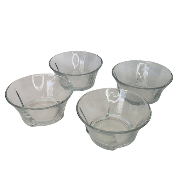Clear Glass Custard Fruit Bowls - Picture 1 of 11